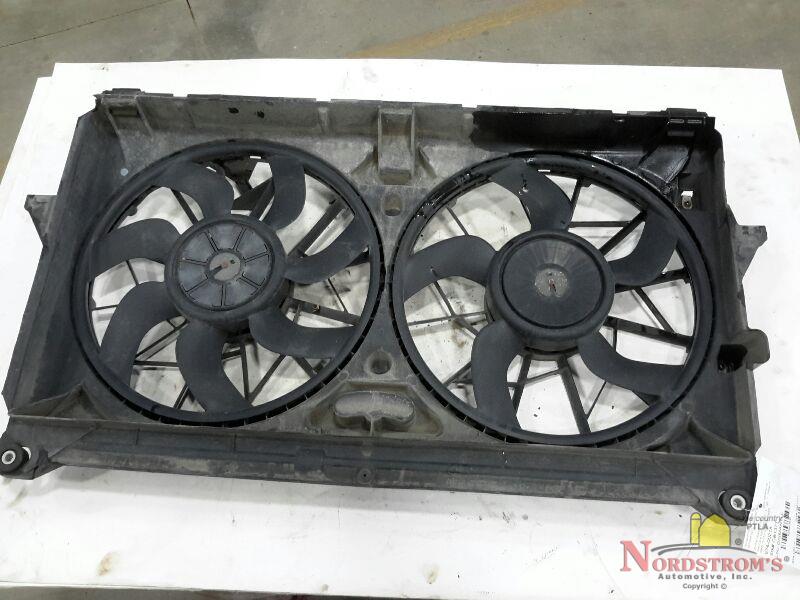 Radiator Condenser Cooling Fan Assembly for Chevy Silverado GMC Sierra Yukon XL